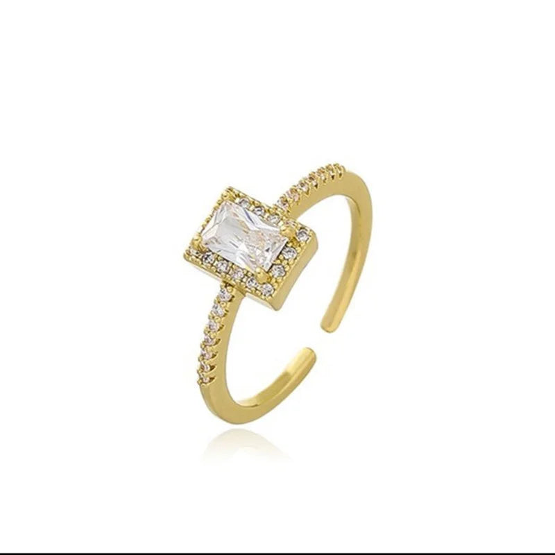 Bague Moissanite Luxe Classique: Bijou Romantique pour Fiançailles et Occasions Spéciales